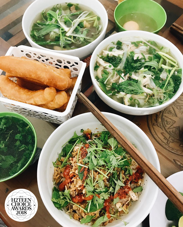 Ảnh chụp đẹp lại đánh giá có tâm, không khó lý giải vì sao @eatenbylong lại được hội sành ăn tín nhiệm như thế!