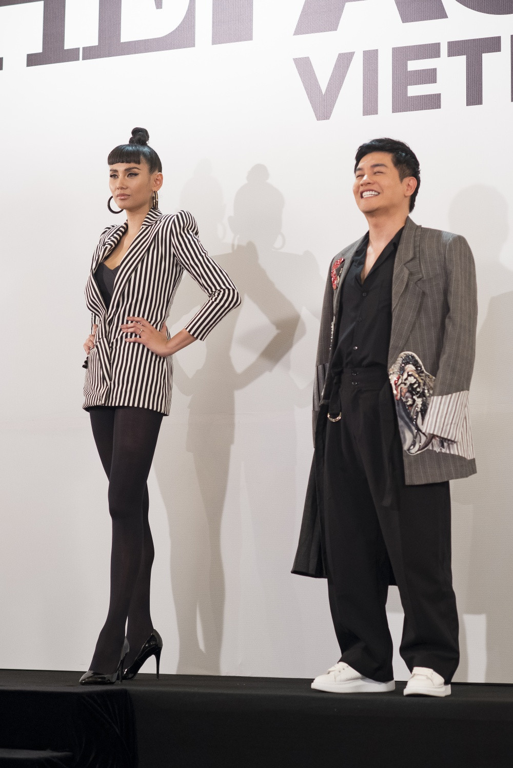 Võ Hoàng Yến: "Ngày đầu làm việc với HLV Thanh Hằng và Minh Hằng khá suôn sẻ" ảnh 2 Võ Hoàng Yến: "Ngày đầu làm việc với HLV Thanh Hằng và Minh Hằng khá suôn sẻ" ảnh 2