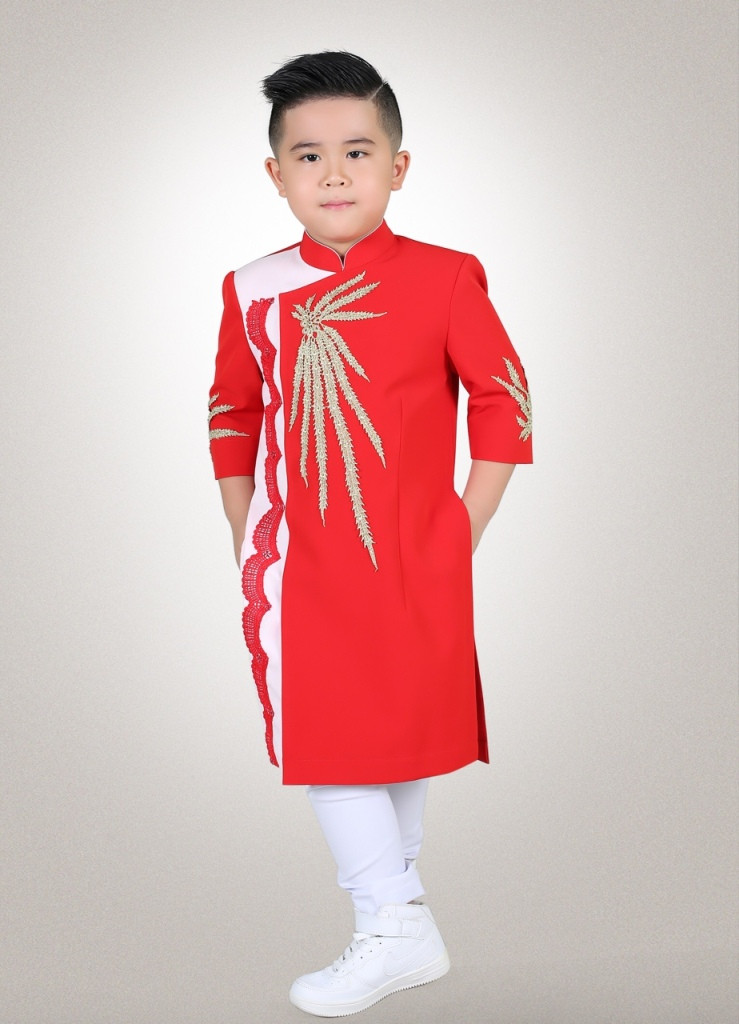 Ngô Quốc Dương (8 tuổi) hát hay và diễn xuất tự tin. Em từng đạt giải quán quân trong một cuộc thi âm nhạc thiếu nhi. Ngô Quốc Dương (8 tuổi) hát hay và diễn xuất tự tin. Em từng đạt giải quán quân trong một cuộc thi âm nhạc thiếu nhi.