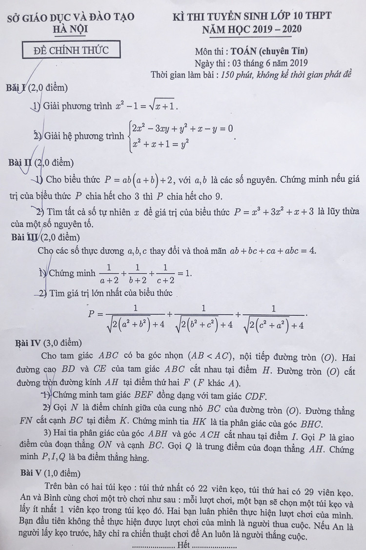 Đề thi môn Toán dành cho các bạn đăng ký chuyên Tin học.
