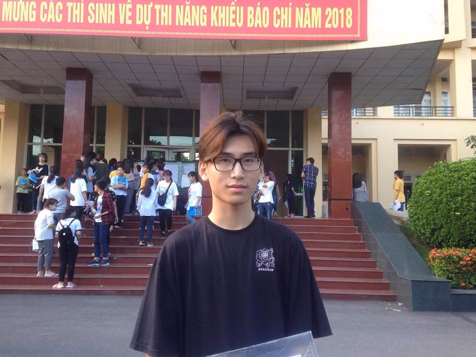 Cậu bạn Hoàng dự đoán mình chỉ được khoảng 5 điểm. (Ảnh: Thanh Nguyễn)