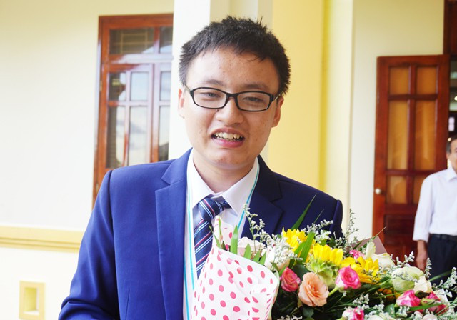 Phan Nhật Duật vừa giành huy chương Đồng Olympic Hóa học quốc tế.