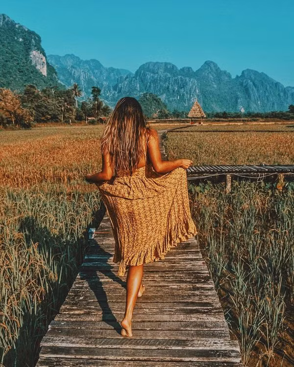 @shewearsfashion