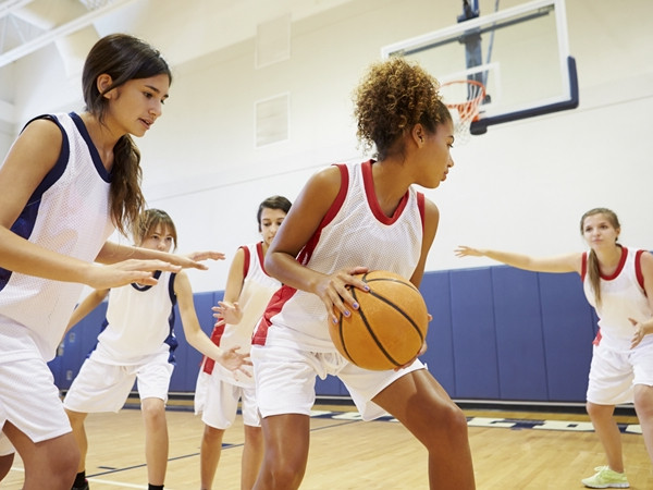 Tập thể dục đều đặn là một cách giúp teen cải thiện rất nhiều hội chứng tâm lý.