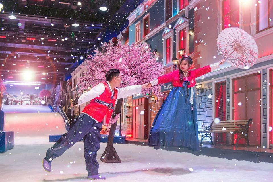 Hai bạn có thể cùng nhau chụp những 