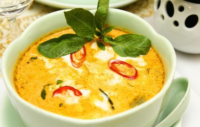 Món cà-ri của mỗi nước đều có đặc trưng riêng, nhưng không phải loại nào cũng khó ăn ảnh 4