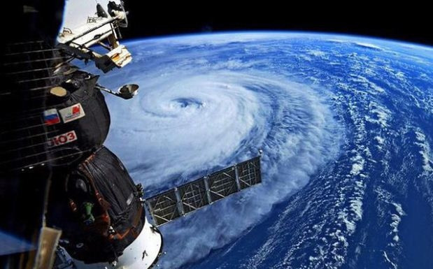 Hình ảnh siêu bão Jebi chụp từ trạm vũ trụ quốc tế ISS.