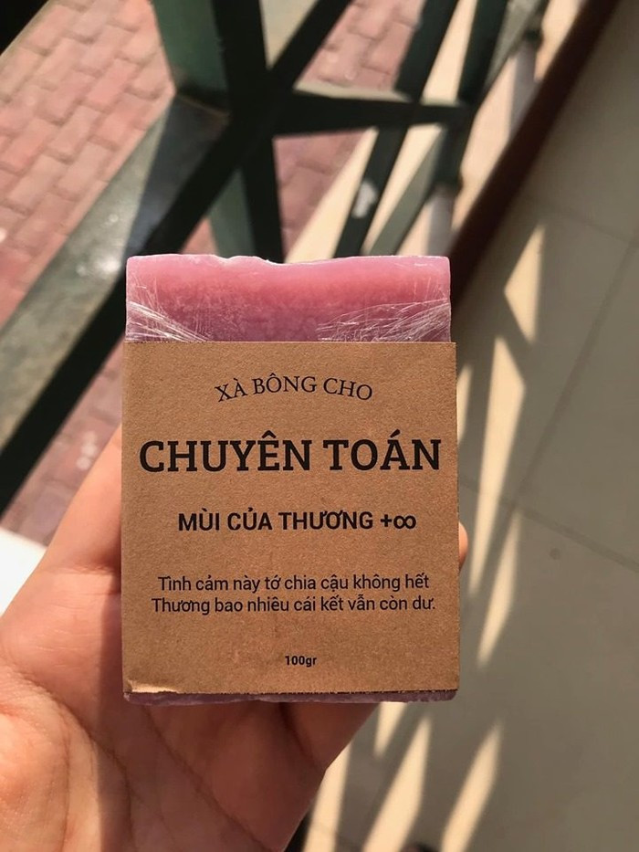 Mẫu xà bông dành cho chuyên Toán.