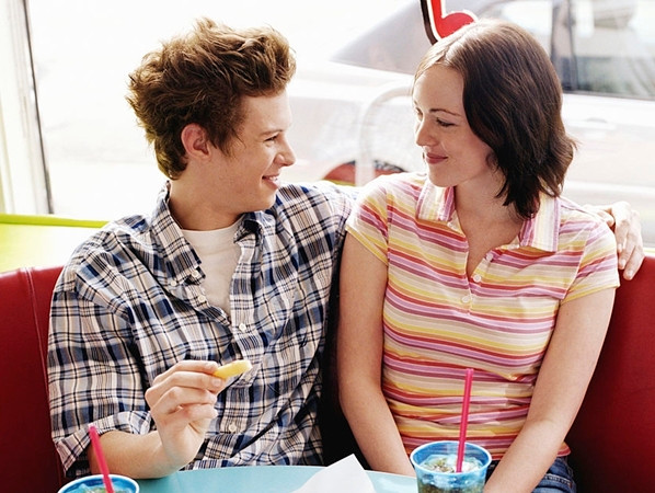 Ở bên cạnh người mà mình yêu quý, thì một bữa ăn đơn giản cũng vẫn rất tuyệt, nhỉ!