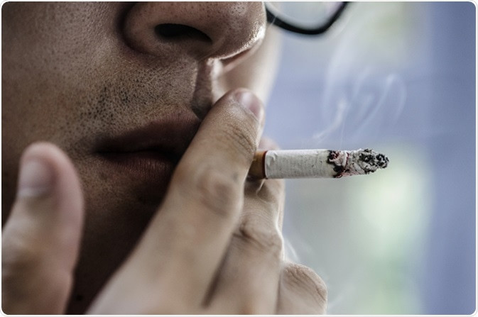 Hút thuốc lá làm tăng nguy cơ ung thư tuyến tụy, dạ dày, gan, trực tràng, đại tràng, thực quản, và có thể gây ra tình trạng trào ngược dạ dày thực quản (GERD).