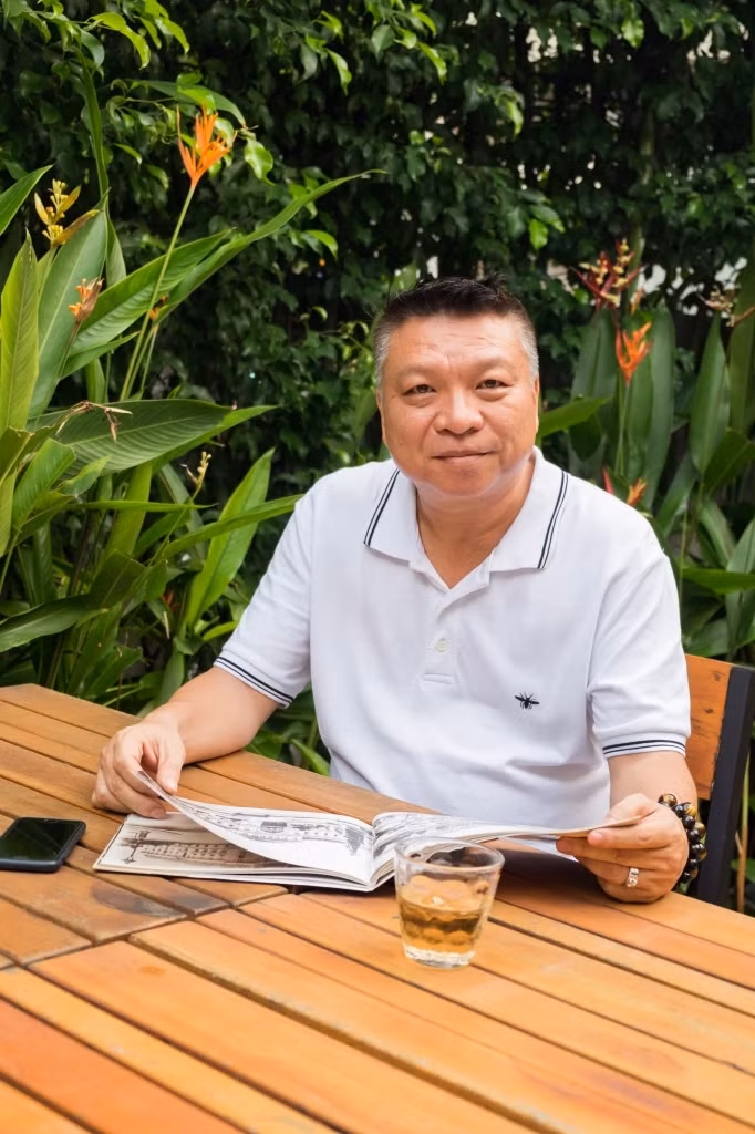Đạo diễn Đồng Đăng Giao