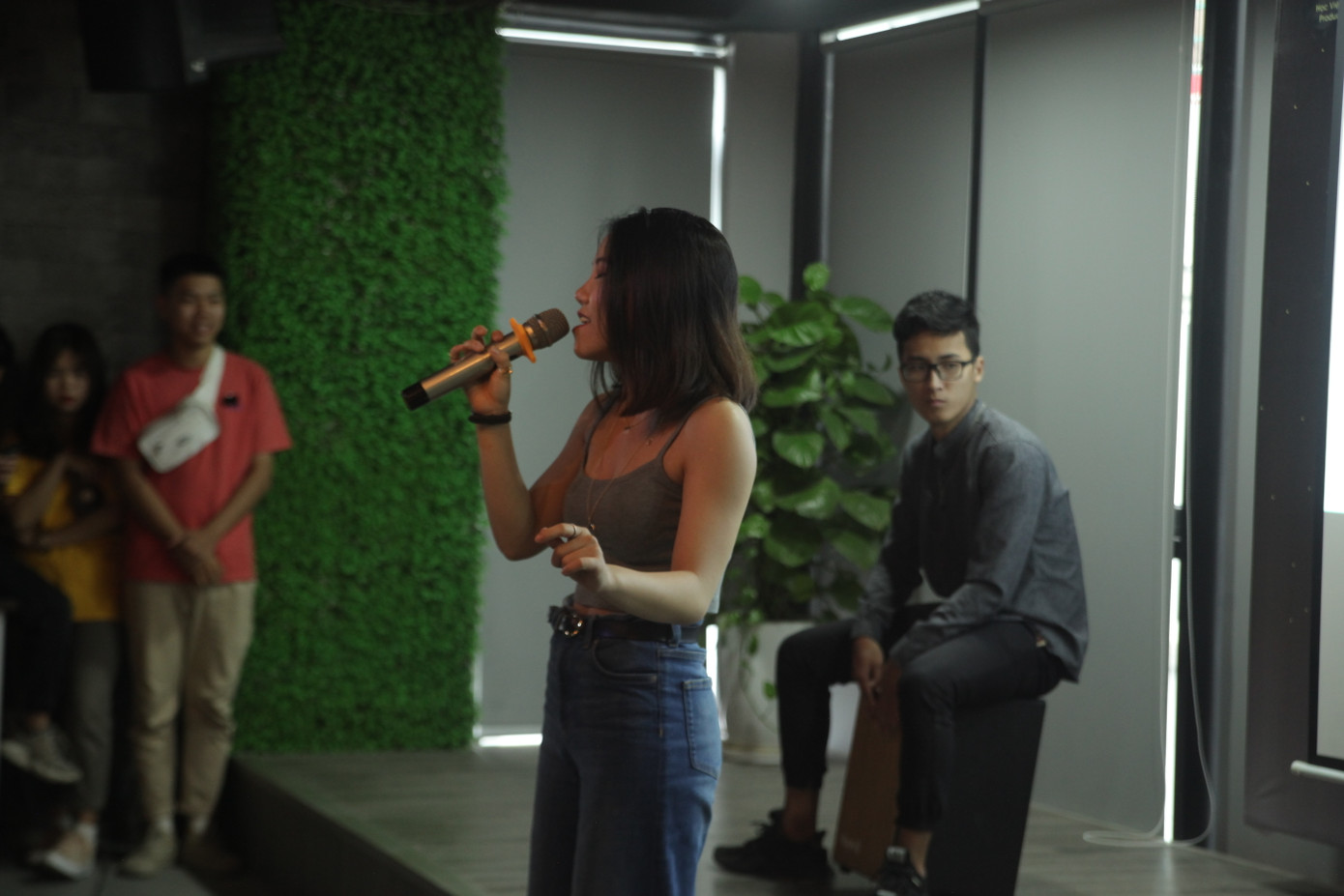 Các giọng ca say cùng cảm xúc.