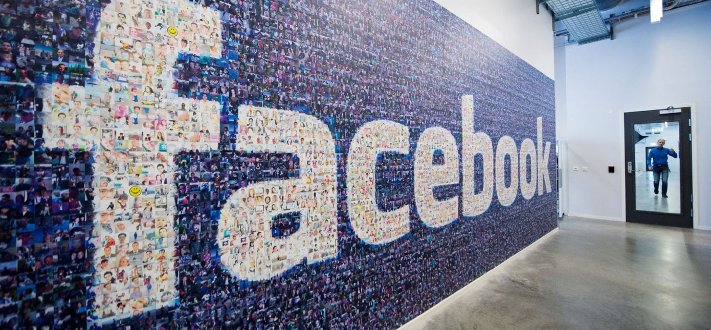 Facebook bị mất uy tín sau vụ để lộ thông tin dữ liệu của 50 triệu người dùng. (Ảnh: Getty Images) Facebook bị mất uy tín sau vụ để lộ thông tin dữ liệu của 50 triệu người dùng. (Ảnh: Getty Images)