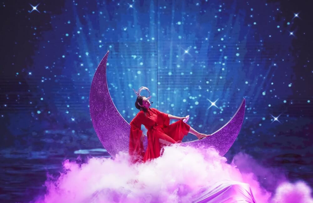 V-L.O.Λ.E cảm động khi NU’EST muốn tổ chức concert và sống ở Việt Nam ảnh 9