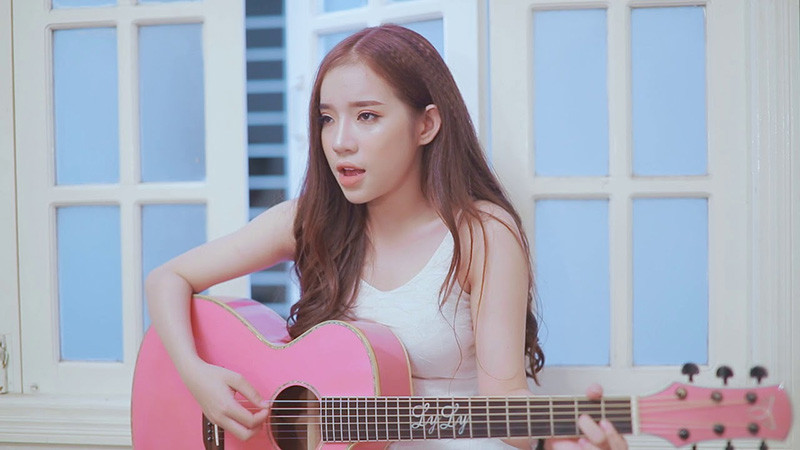LyLy đã có nhiều bản cover được yêu thích trước đây.