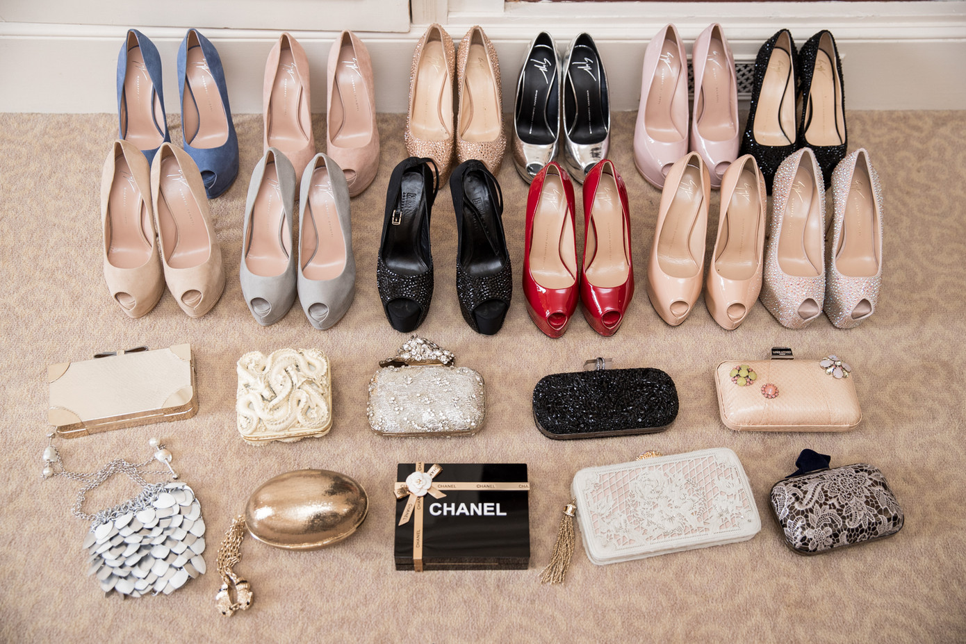 Tiết lộ trang phục và phụ kiện Lý Nhã Kỳ sẽ mặc trên thảm đỏ Cannes ảnh 2