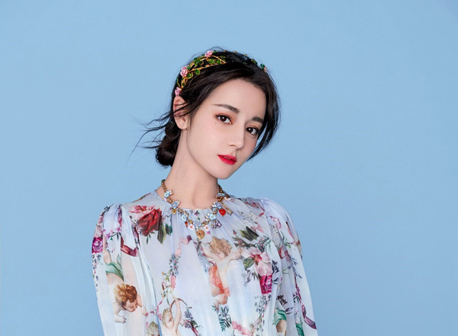 Người khác được giải Thị Hậu là phúc, nhưng với Địch Lệ Nhiệt Ba thì thành họa ảnh 3