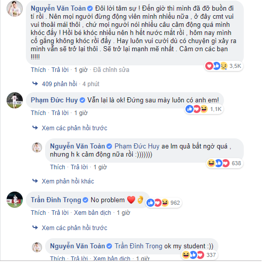Dòng trạng thái của Văn Toàn nhận được rất nhiều sự quan tâm của các đồng đội trong ĐTVN. Dòng trạng thái của Văn Toàn nhận được rất nhiều sự quan tâm của các đồng đội trong ĐTVN.