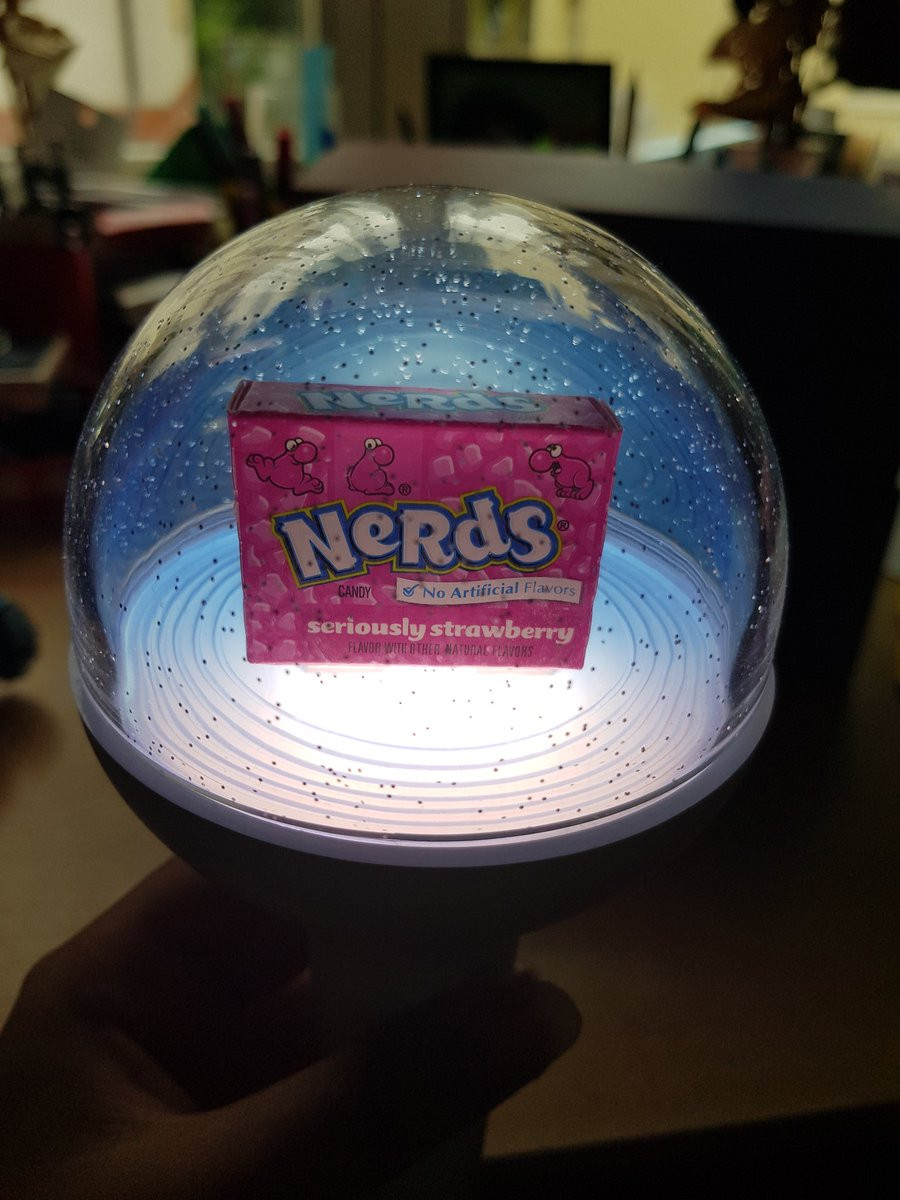 Thêm một chút ngọt ngào cùng kẹo dâu.