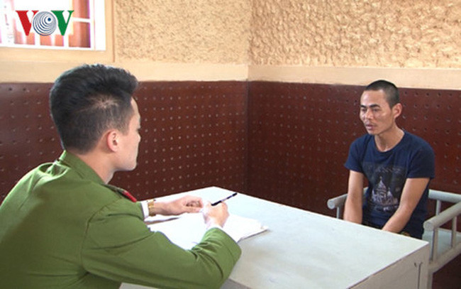 Đỗ Văn Nam tại cơ quan điều tra. Ảnh: VOV