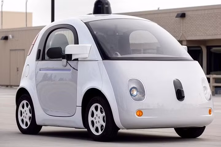 Nguyên mẫu của chiếc xe tự hành Google.