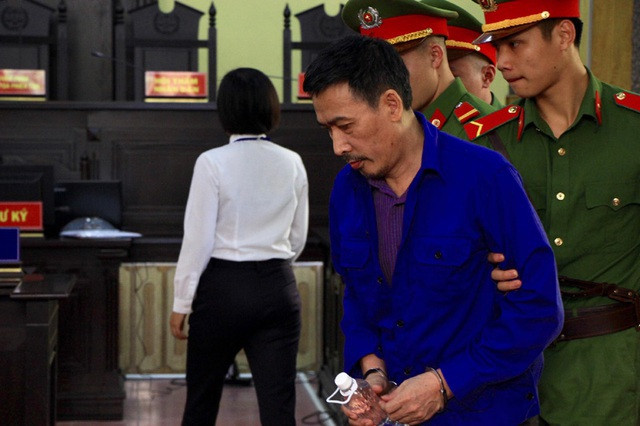 Bị cáo Đặng Hữu Thuỷ. Ảnh: Trần Thanh.