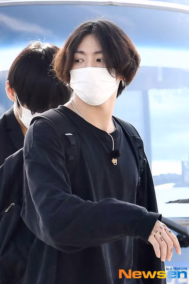 Mijoo chính là tác giả của hình xăm mới trên tay Jungkook