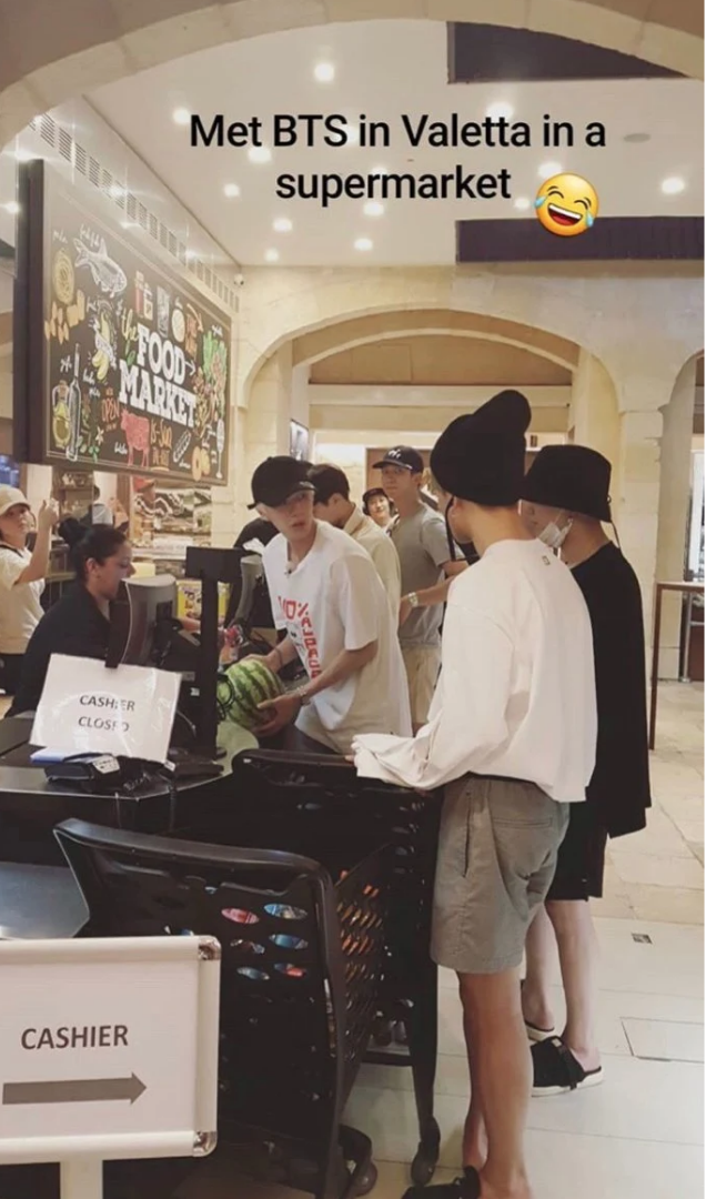 BTS đi mua sắm tai châu Âu