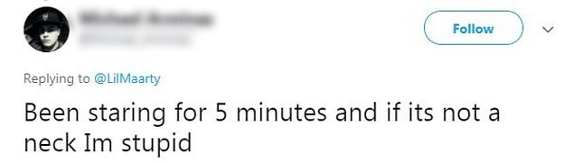 Nhìn chằm chằm cả 5 phút và nếu đây không phải cổ thì chắc tôi bị ngốc.