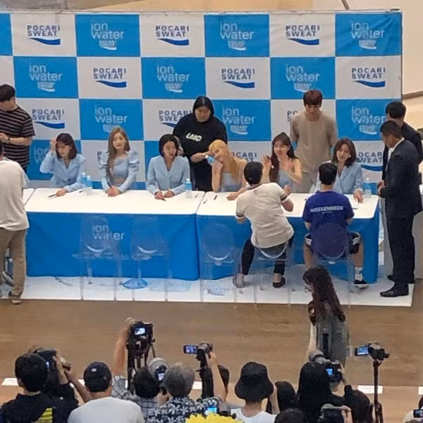 Fansign của TWICE