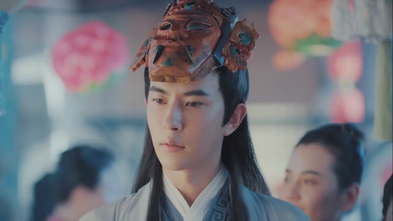 Vu Mông Lung có tạo hình thư sinh, nho nhã.