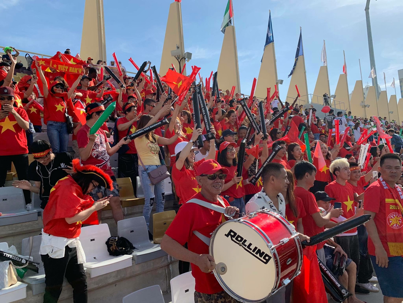 Cũng đầy đủ &quot;đồ nghề&quot; như ai