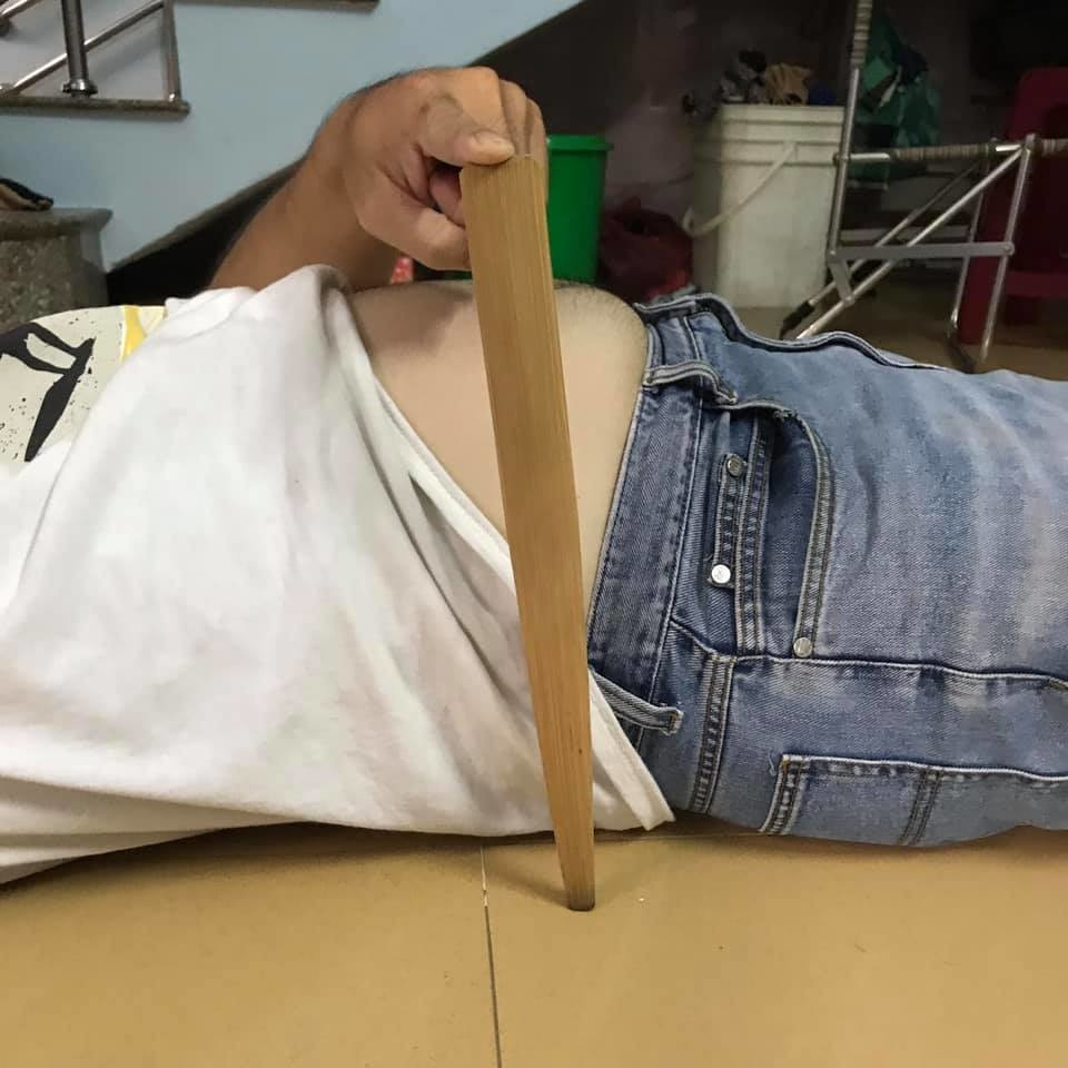 Dùng cả thước...