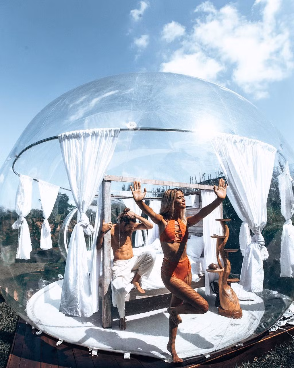 Ảnh: Mariefeandjakesnow, eventilaindia.