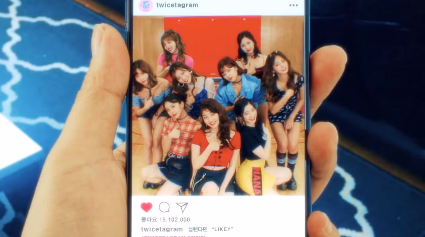Cùng giải mã những bí mật mà TWICE đã khéo léo giấu kỹ trong MV "Likey" ảnh 11