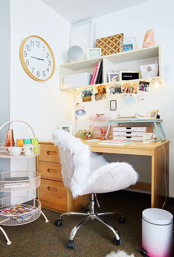 Góc học tập đẹp thế này thì chắc chắn ngày nào cũng muốn học bài thôi!