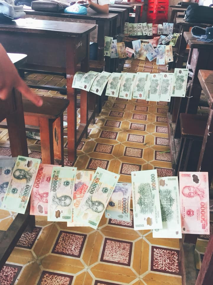 Quà tặng 20-10 theo style "rich kid" là đây chứ đâu!