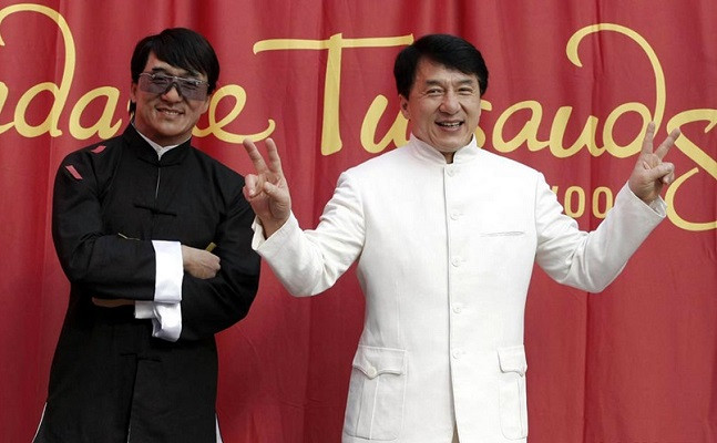 Dàn sao C-Biz hào hứng “đọ sắc” với phiên bản tượng sáp của chính mình ảnh 4