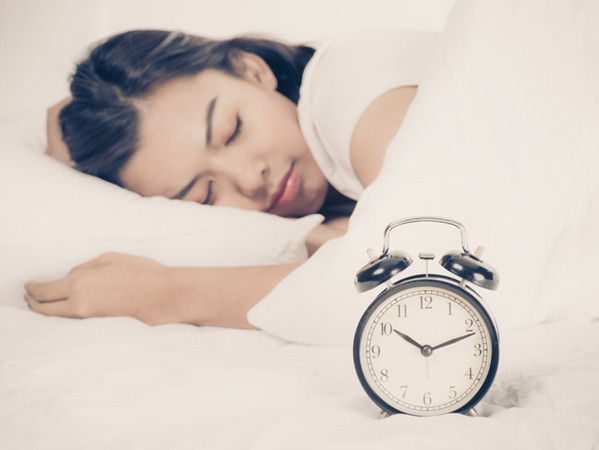 Những người đi ngủ sớm được gọi là “những chú chim chiền chiện”.