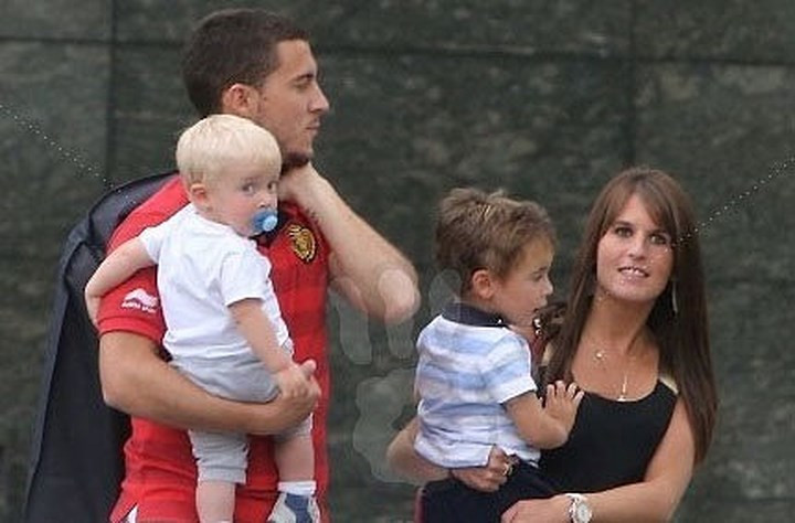 Đam mê hiện tại của cô là làm bánh pizza, đọc sách, dành thời gian chơi cờ, đánh cầu lông và đi du lịch cùng chồng, con.