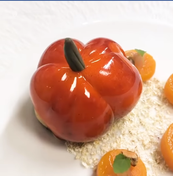 Ăn hoa quả thì phải chọn quả mọng, căng, bóng, chín tới mới ngon đúng không nào?