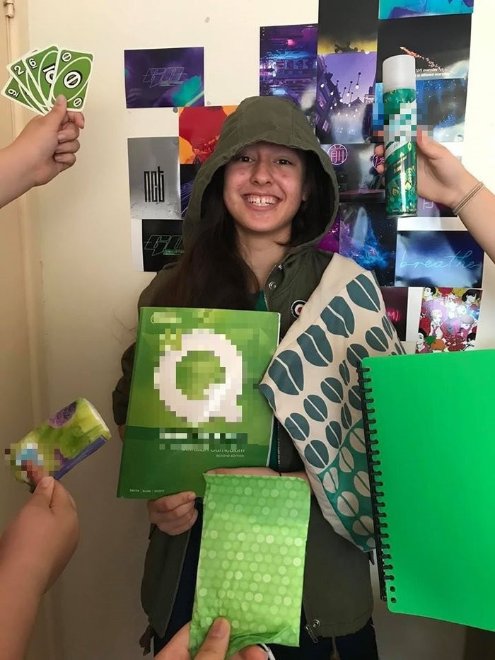 Xanh lá trong veo…