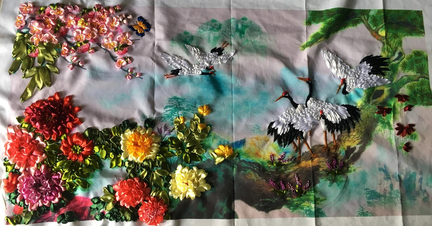 Còn những bức tranh kì công hơn như thế này thời gian hoàn thành sẽ là hai tuần