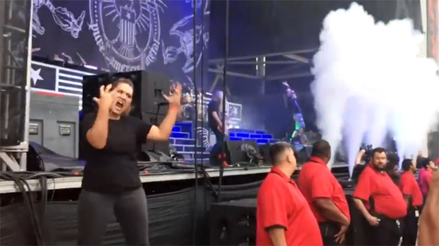 Cô Lindsay Rothschild-Cross tại liveshow.