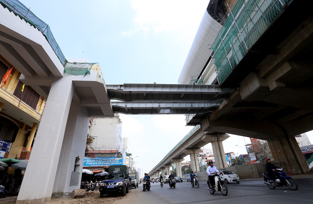 Chiêm ngưỡng toÀn cảnh tuyến đường sắt trên cao đầu tiên của HÀ Nội ảnh 9