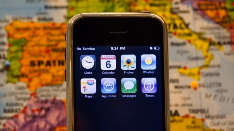 Nhìn lại chặng đường của Apple với 21 chiếc iPhone từng được trình làng hơn 10 năm qua ảnh 3