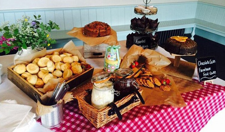 Ngôi trường Hoàng tử Harry từng theo học sang chảnh và quý tộc như thế nào ảnh 4