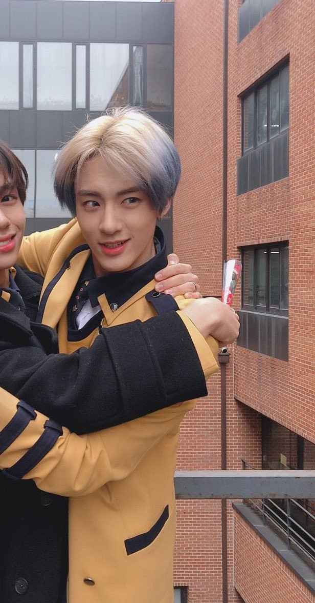 Eric - The Boyz (SOPA)