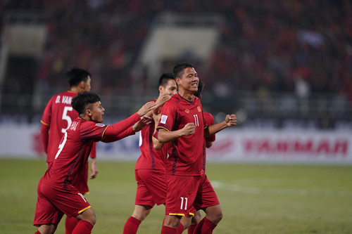 Tiền đạo Anh Đức (áo 11) là một trong những điều thể hiện sự thành công trong cách dùng người của HLV Park Hang-seo Ảnh: ĐỘC LẬP.