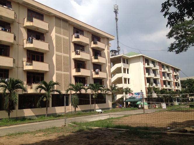 SV phản ánh nhiều vấn đề bất cập ở KTX ĐH Quốc gia TP.HCM. Ảnh: NAM - THANH